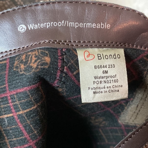 Blondo Waterproof by Snake Print Bootie Size 6 - Picture 5 of 6